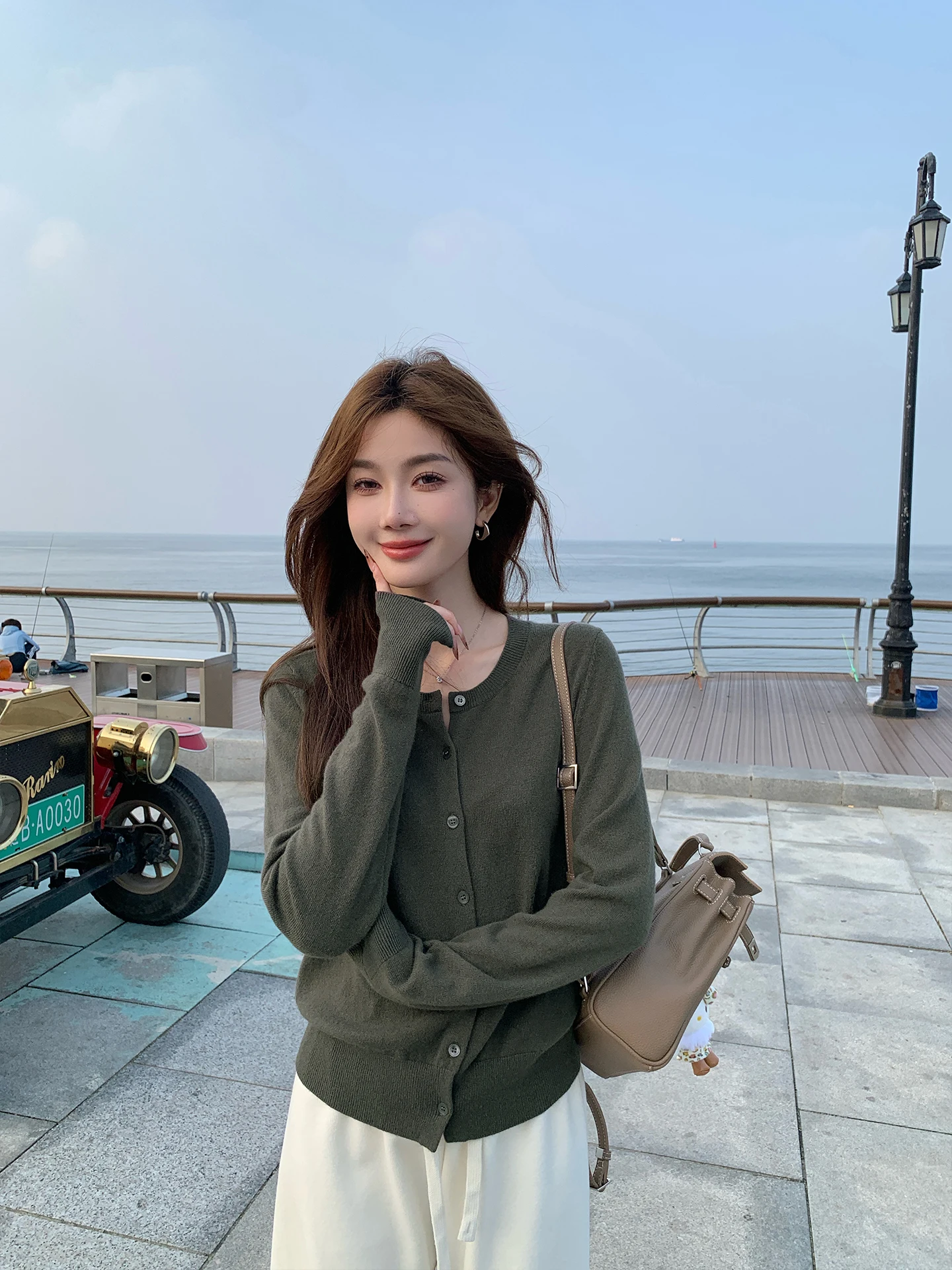 

Женский мягкий вязаный кардиган-жакет X Stevens Lazy Round Neck из шерсти с плюшевыми пуговицами, топ на весну для повседневной носки