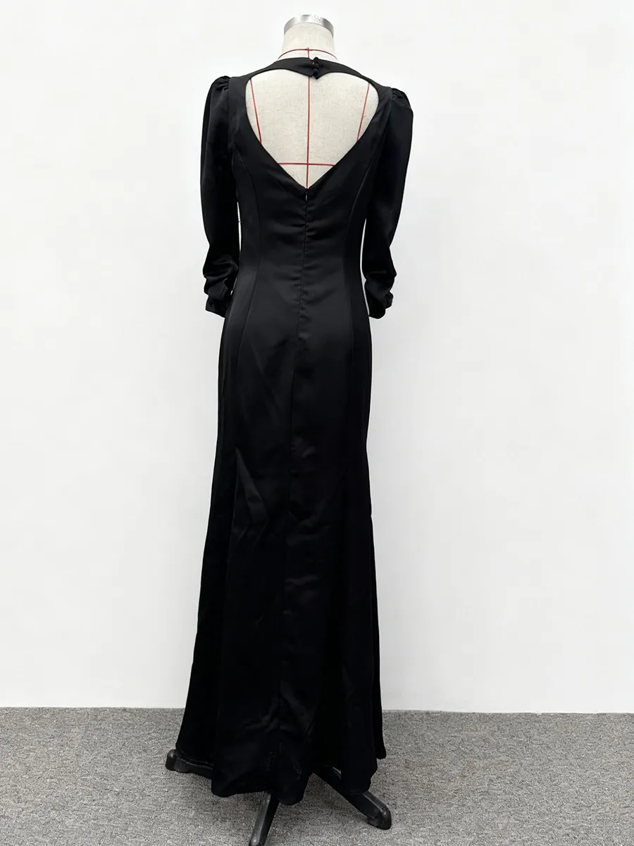 TWOTWINSTYLE Slimming Elegant Mermaid Dresses for Women Round Neck Long Sleeves Heart Shaped Backless Fashion Dress Female New