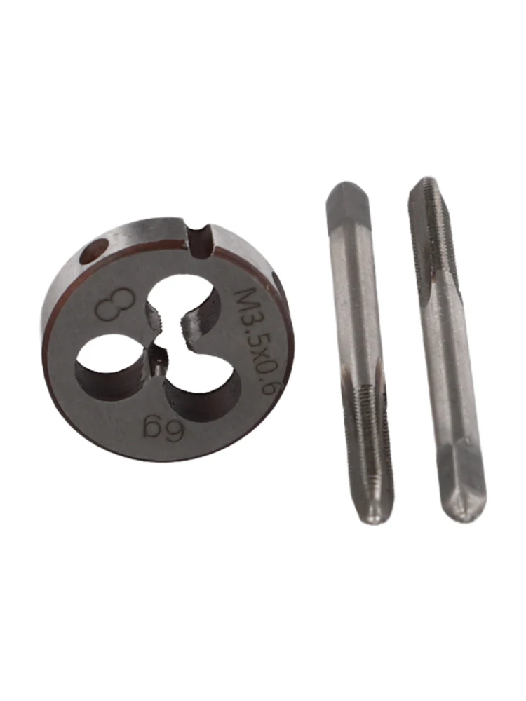 Innovative Design HSS Toolset For M3 5 x 0 6mm Includes a Combination of a Taper a Tap & a Die in Three Pieces