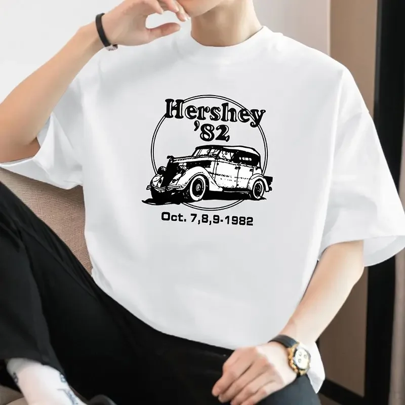 

Футболка 2025 года, винтажная уличная футболка Hershey, комплект топов с короткими рукавами, ретро-принтом автомобиля и дизайном для мероприятий 1982, повседневная весна