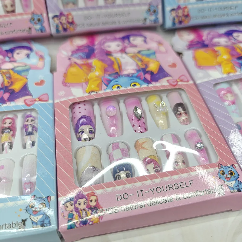 2026 KPOP الساحرة هنتر اضغط على الأظافر مع هلام الغراء وهمية مسمار مجموعة Kawaii الكرتون أنيمي أظافر صناعية للطفل هدية
