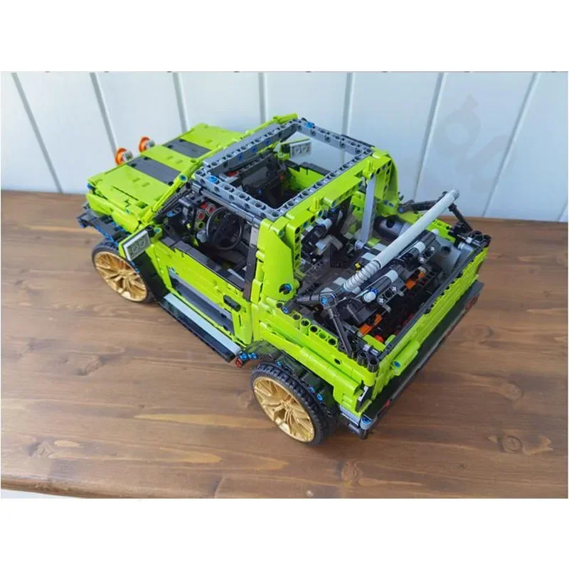 MOC-76439 42115 Mod…