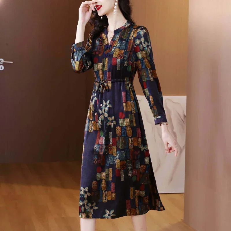 Silk Mulberry Silk Dress for Women Spring and Autumn New Brand High end Western Style Middle aged Mom Qipao Skirt