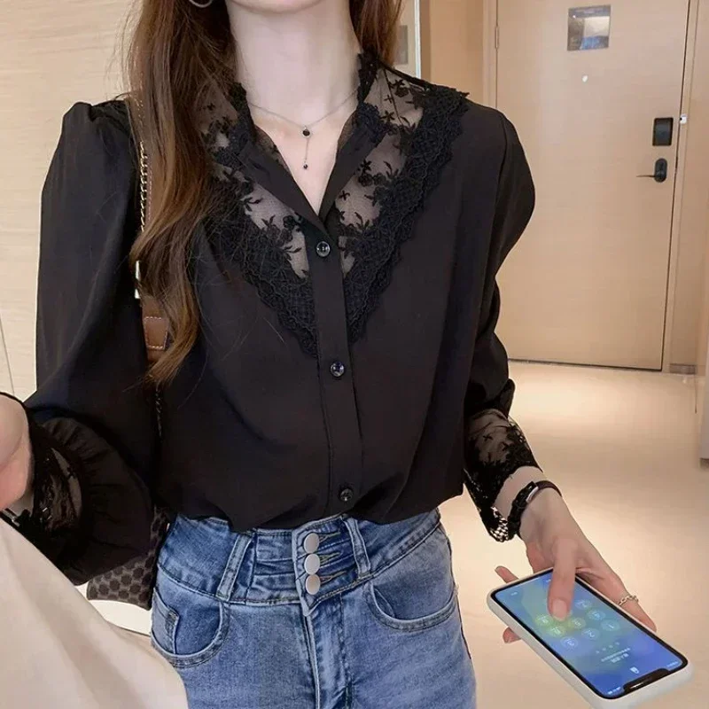 الكورية ملابس حريمي بلوزات شيفون المرقعة الدانتيل قمصان طويلة الأكمام الخامس الرقبة طويلة الأكمام بلوزة عصرية فضفاضة بلوزات بيضاء الإناث