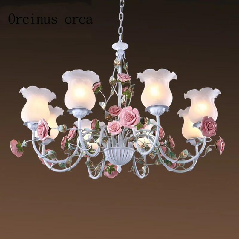 

Romantic pastoral style rose chandelier iron flower lights Mediterranean living room bedroom ceiling lamp Postage free