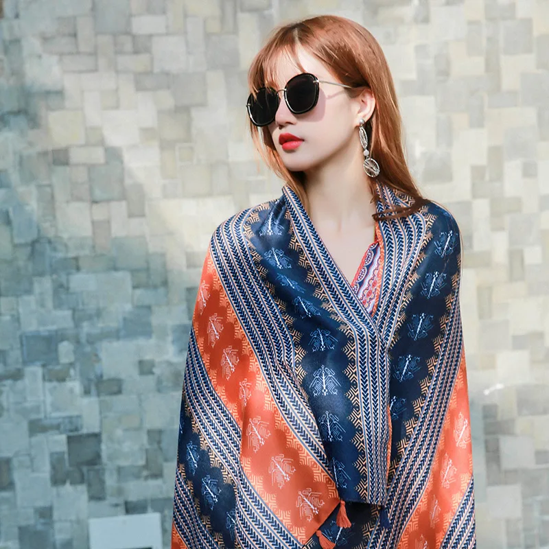 

Mantle Beach Scarf Summer Ethnic Style Tourism Simulation Silk Scarf Sunscreen Cape Big Shawl Women's Beach Print Cloak Lady