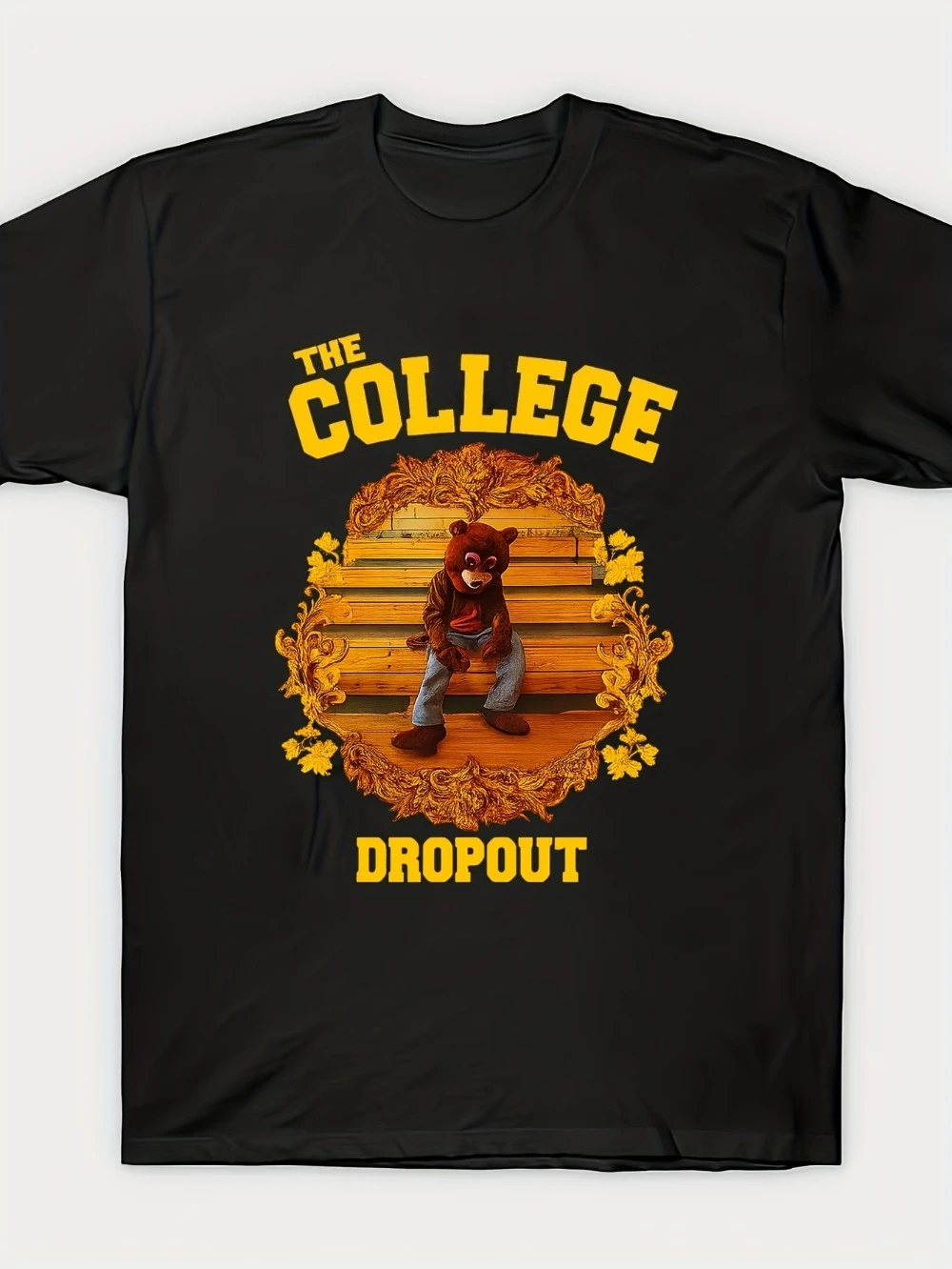 Men's College Dropout Pattern T-Shirt Black Casual Crew Neck Knitted Fabric Perfect for Spring and Summer Everyday T-Shirt