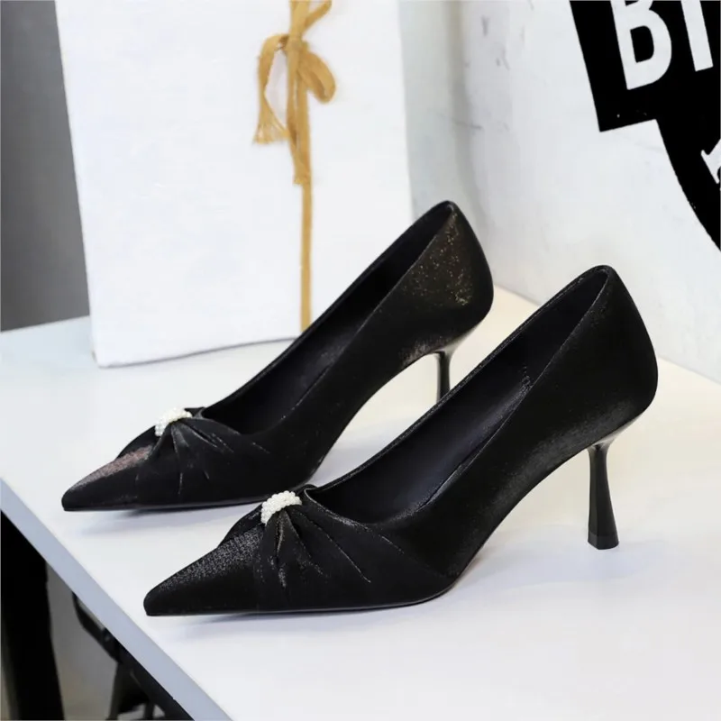 

Womens Sexy Evening High Heel Sandals Gold Silk Satin Pearl Bow Twist Design Pointed Toe Pump