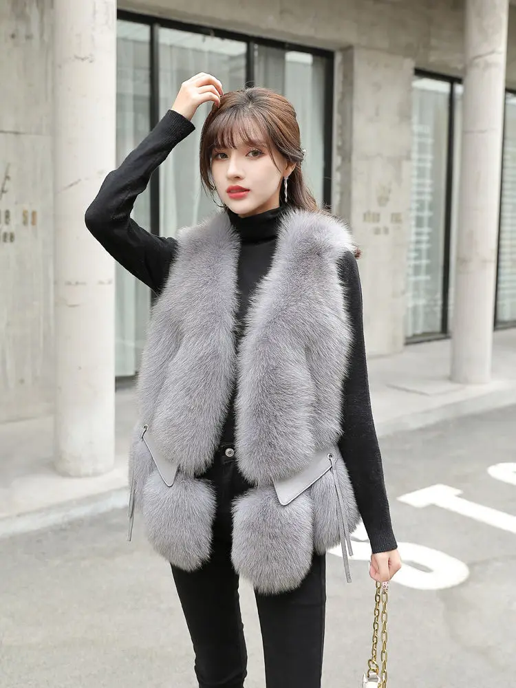 

2024 Woman Faux Fox Fur Down Puffer Vests Clothes Sleeveless Light Gray Tops Waistcoats Vintage Jackets Cardigans New QY245