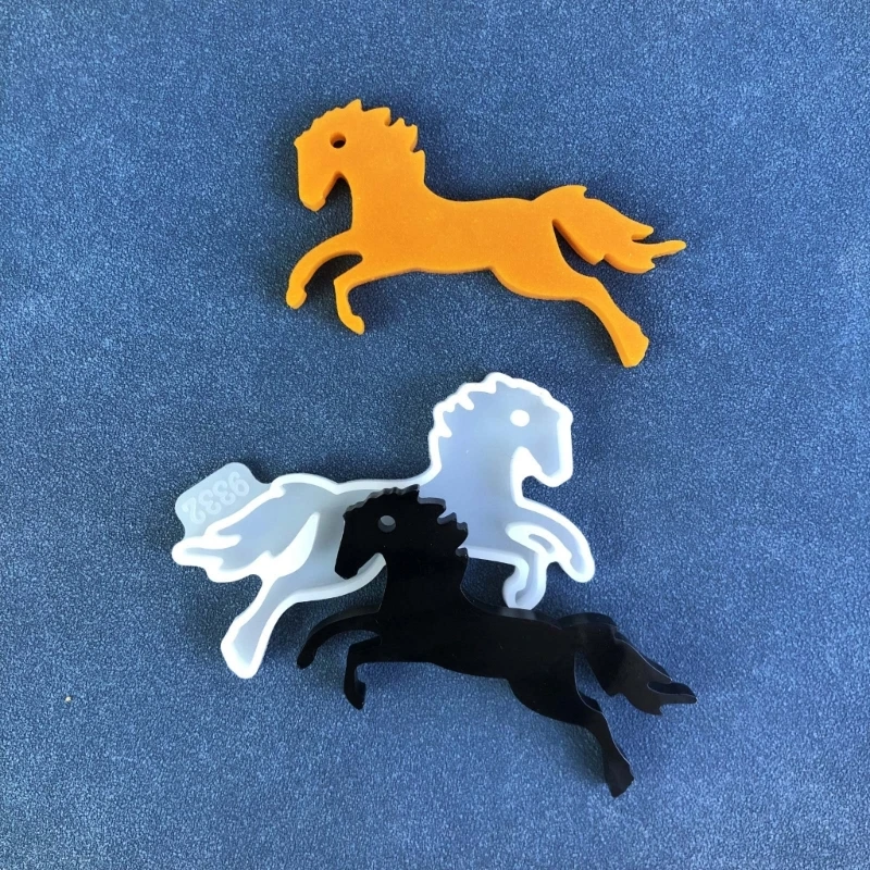 Running Horse Silicone Mold DIY Keychain Pendant Jewelry Crafting Mould for Valentine Love Gift