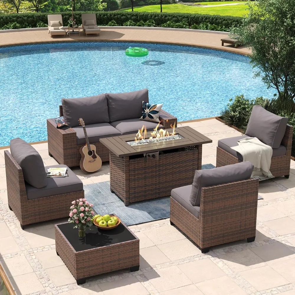 

Комплект мебели для патио из 7 предметов с широкими подлокотниками и 44-дюймовым столиком для костра, плетеный ротанговый секционный диван для улицы с журнальным столиком.