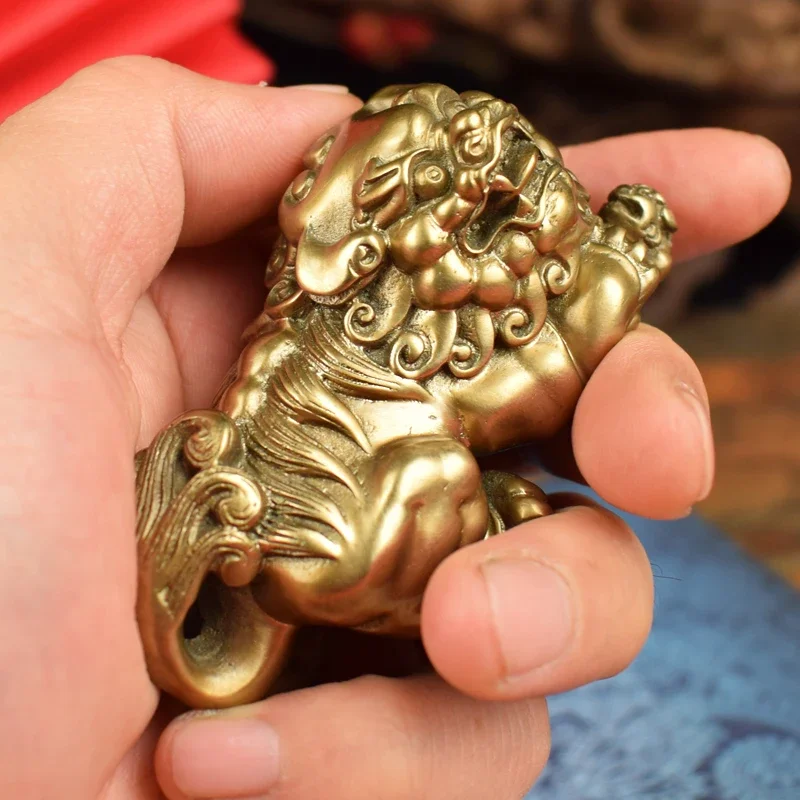 Solid Copper Lion Ornament Lucky Hand Handle Piece Male and Female Carry Handle Piece Handicraft Home Decoration