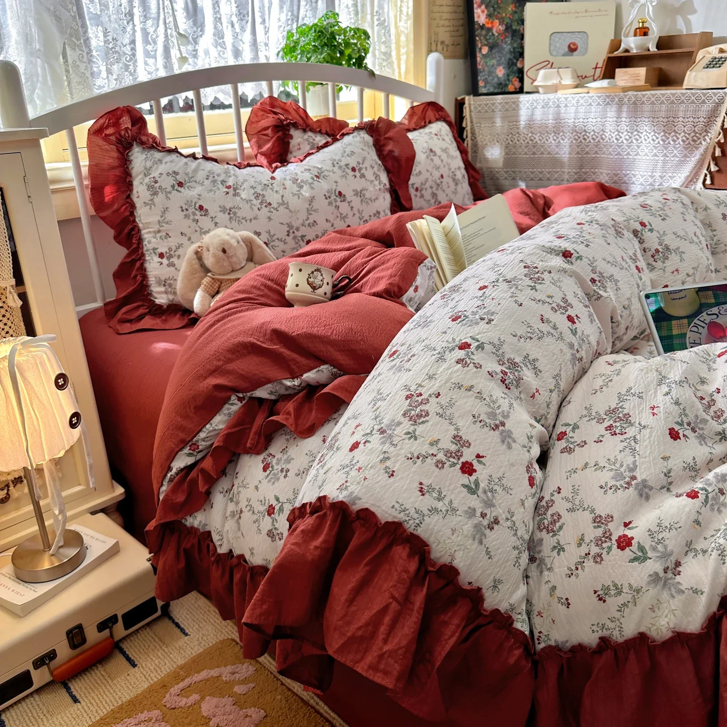 French Vintage Aesthetic Bedding Set Country Style Floral Ruffle Duvet Cover Set 2 Pillowcases Twin Full Queen King Size