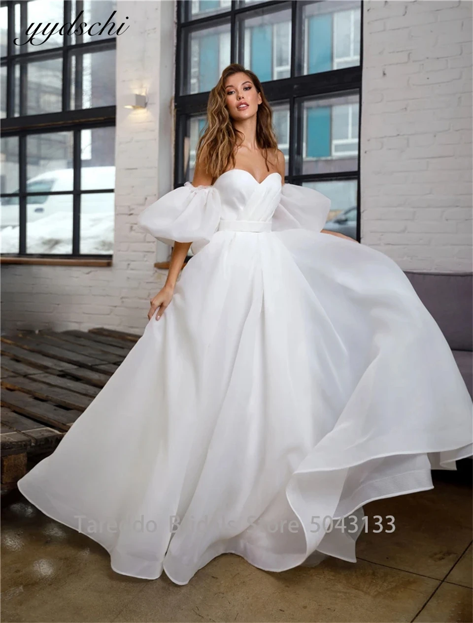 Elegante vestido De Novia De gasa con escote corazón para mujer, manga abullonada desmontable, tren De barrido, 2024