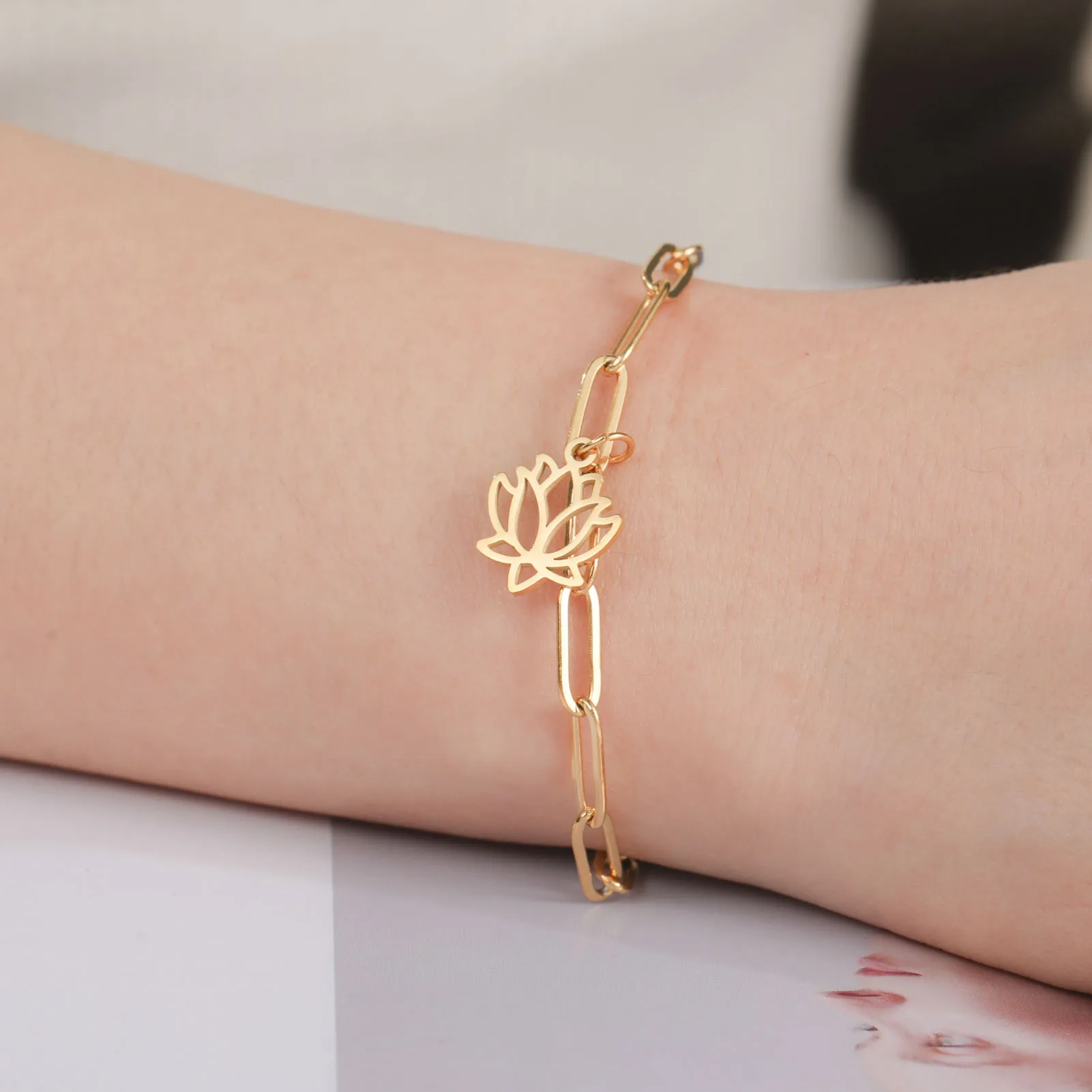 Lucktune Lotus Flower Charms Bracelets Stainless Steel Buddhism Gold Color Chain Bracelet for Women Fashion Boho Jewelry Gift
