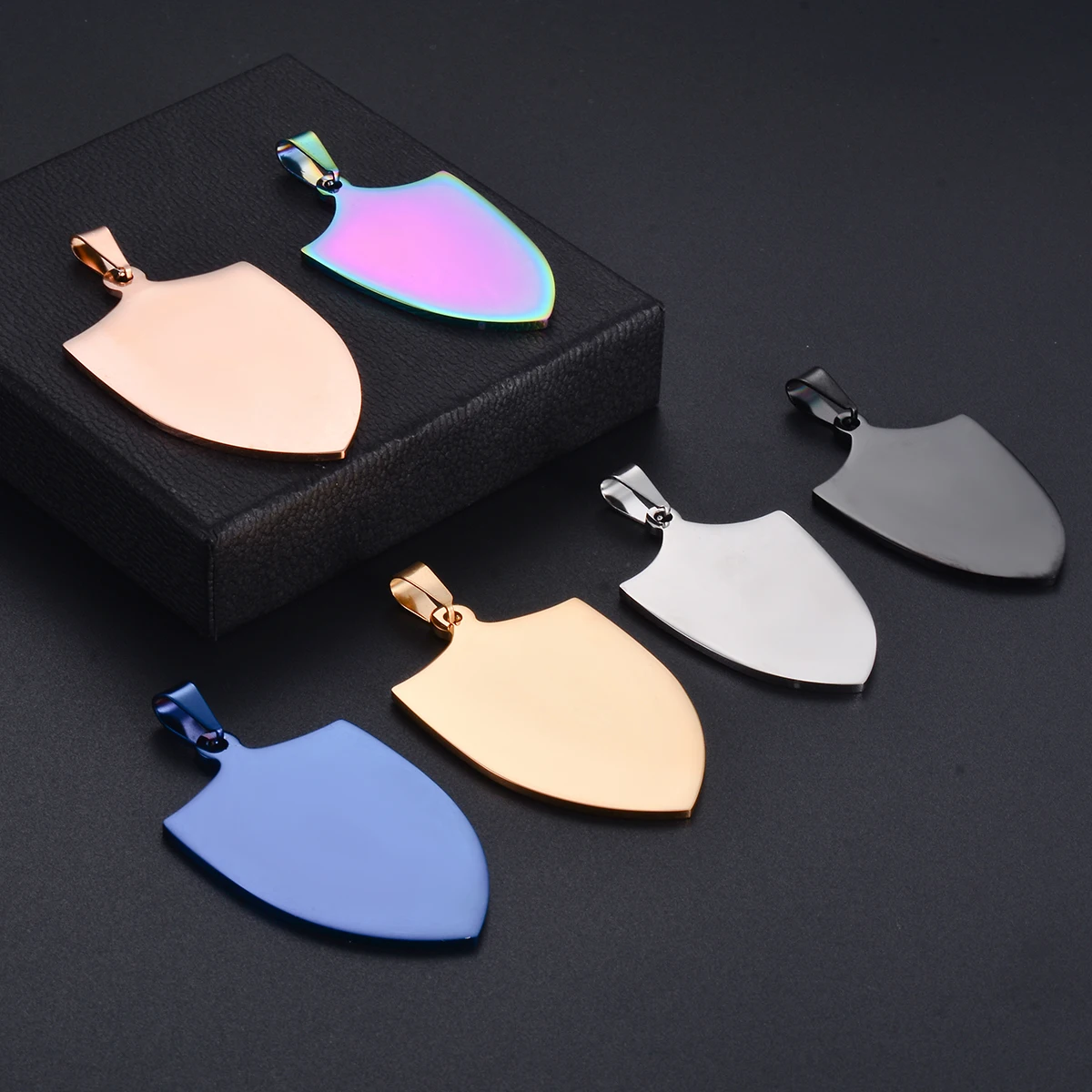 5 Pcs Military Army ID 6 Colors Men Jewelry Stainless Steel Triangle shield Shape Blank Dog Tags Pendant Necklace Jewelry 2 Size