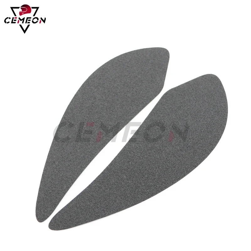 

For GSXR1000 2009-2016 Motorcycle Fuel Tank Side 3M Rubber Protective Sticker Knee Pad Anti-skid Sticker Traction Pad