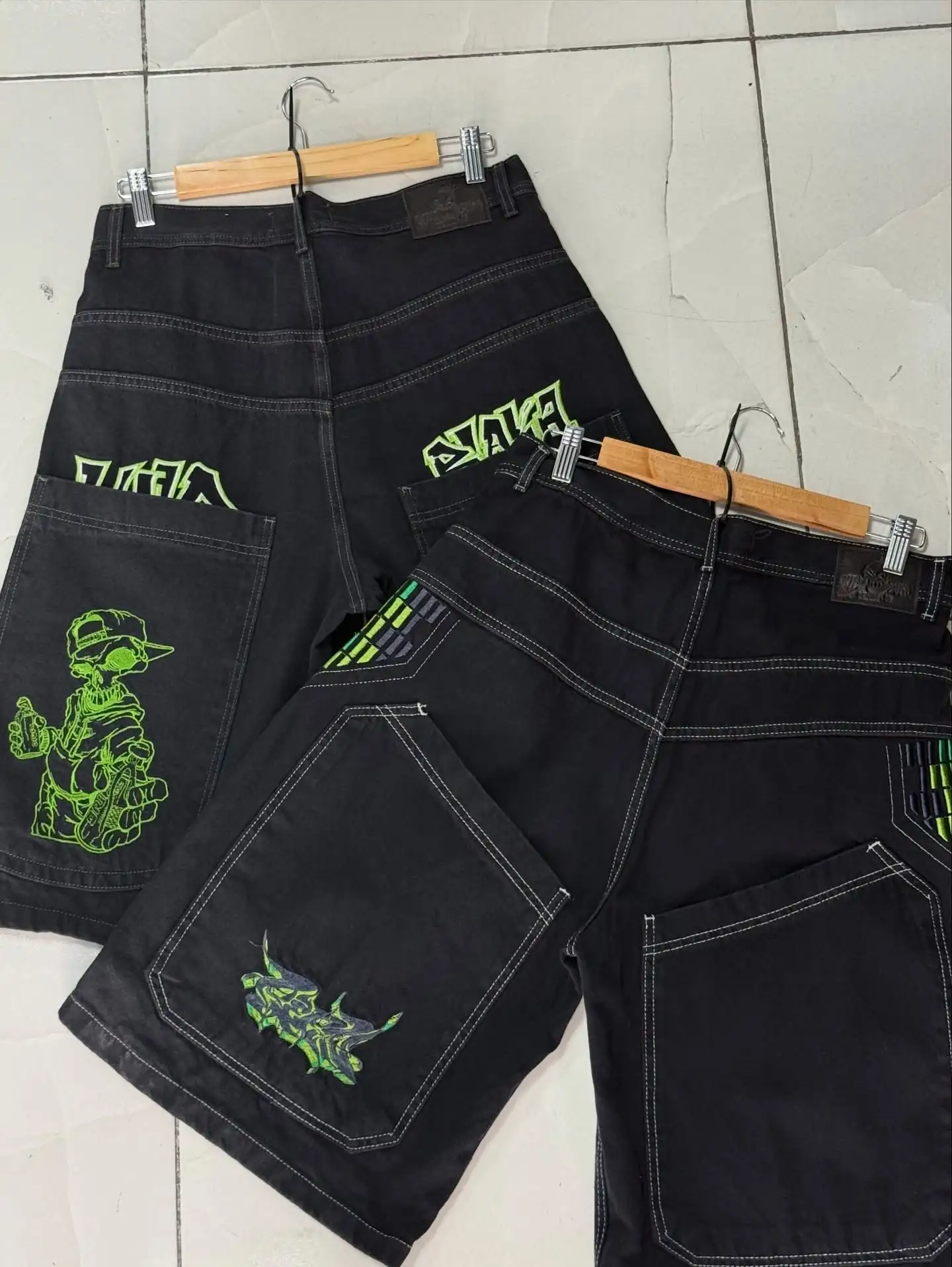 Y2K Green Skull Denim Short Jeans Men Gothic Heavy Industry Women Hip Hop Streetwear Loose Camo Denim Fitness Casual Shorts view 2