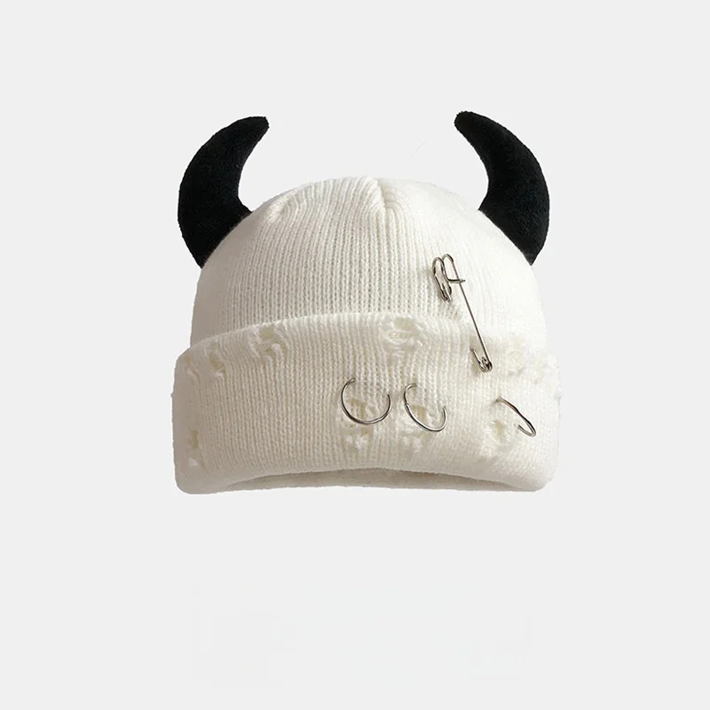 Neue Unisex Strickmütze mit Teufelshörnern Halloween Distressed Skull Cap Hip Hop Winter Warme Garnmütze für Männer Frauen – Detail 10