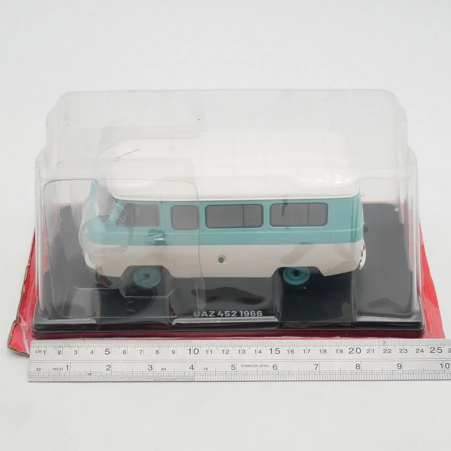 diecast-ixo-1-24-scale-uaz-452-1966-van-alloy-car-model