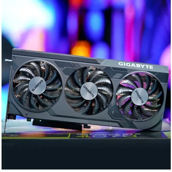 بطاقة رسومات منفصلة للألعاب GeForce RTX4070 WINDFORCE OC WF3 12G #3