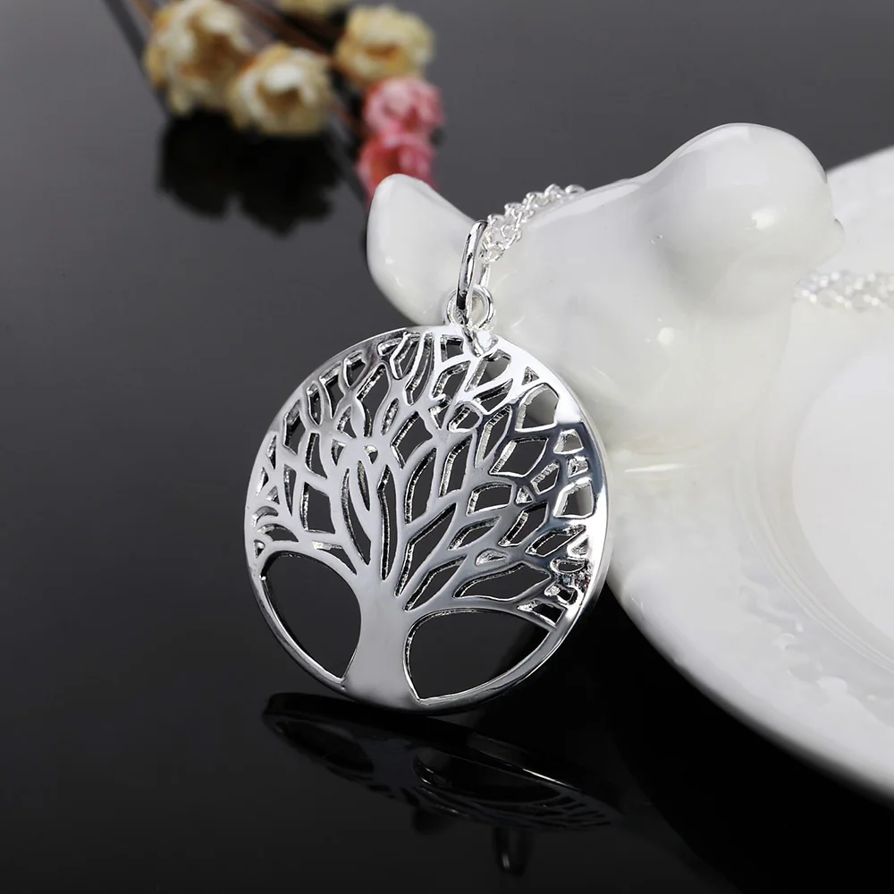 925 Silver Jewelry Fashion Hollow Tree of Life Round Pendant Girl Necklace as a Gift for Best Friend's Birthday and Holiday