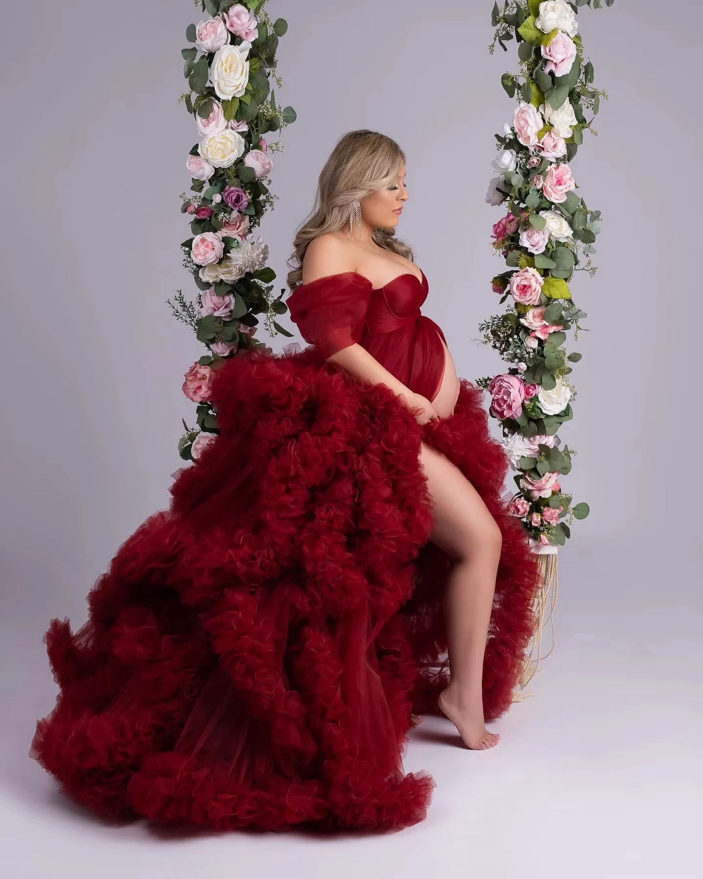 Luxury Red Maternity Photoshoot Dress Pregnancy Gown Off The Shoulder Tulle Robe Pregnant Women Long Robe A Line Bridal Dress view 2