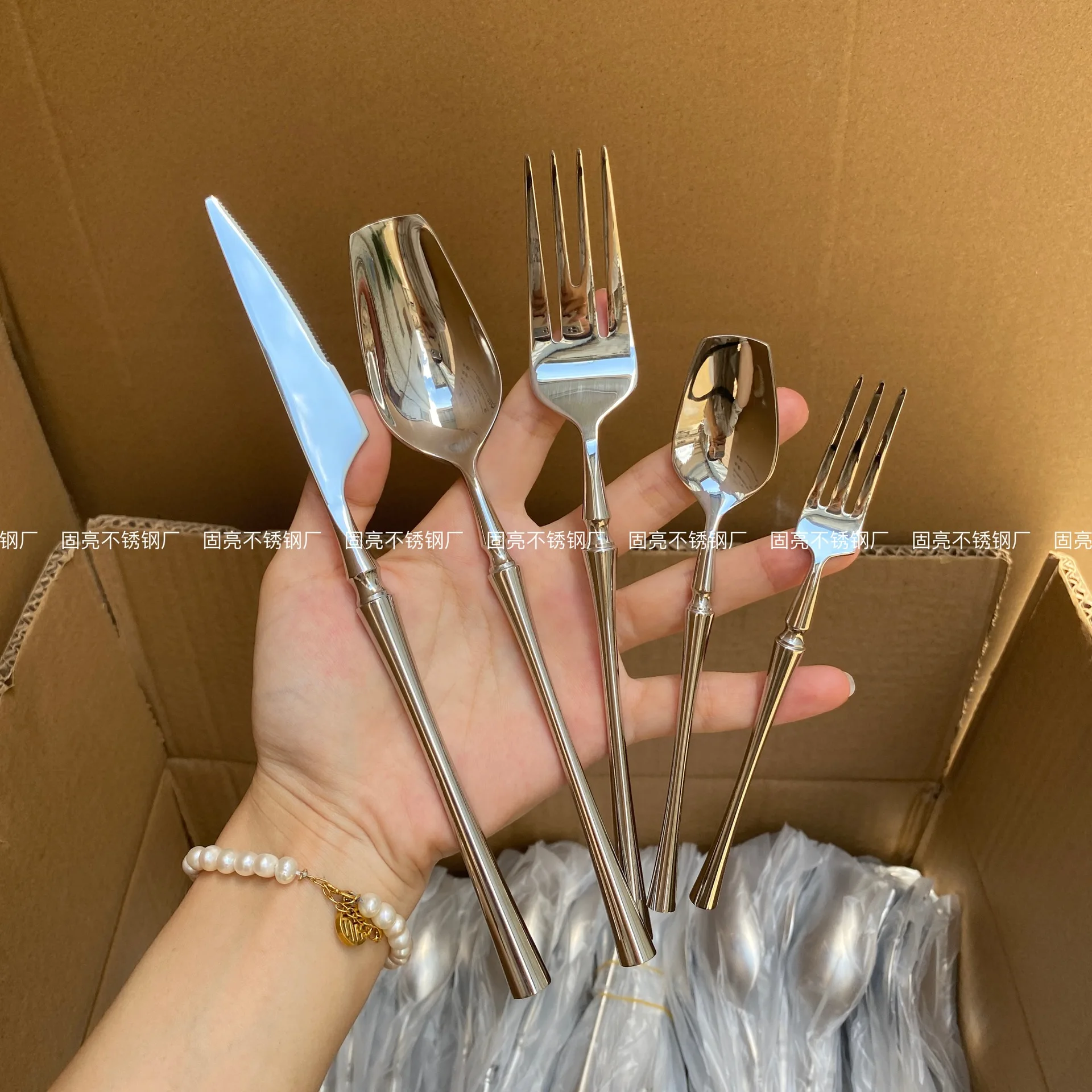 304 Stainless Steel Dessert Spoon, Knife, Fork, Steak Knife, Coffee Spoon, High-looking French Waist Stainless Steel Tableware