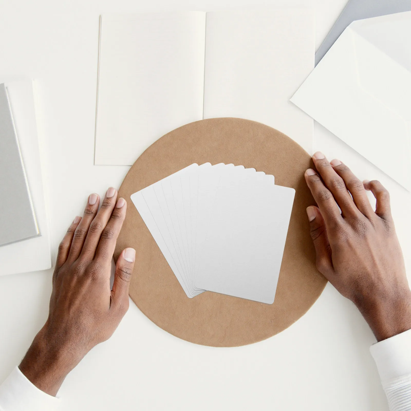 

100Pcs Blank Aluminum Business Cards for Engraving Sublimation Sublimation Aluminum Backing Name Tags Metal Plates