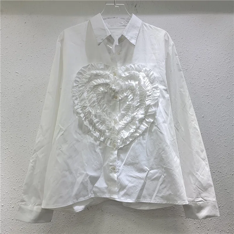 DEAT Women's Shirt 3d Pleated Heart Loose White Patchwork Single Breasted Female Lapel Blouse Spring 2025 New Fashion 29L9398