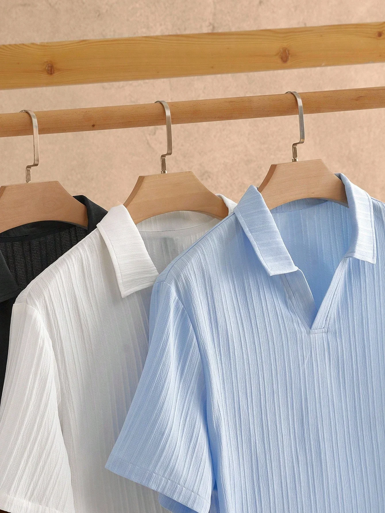 

Мужская рубашка-поло с коротким рукавом, однотонная, из текстурированного вафельного трикотажа, повседневная, с воротником «Джонни»