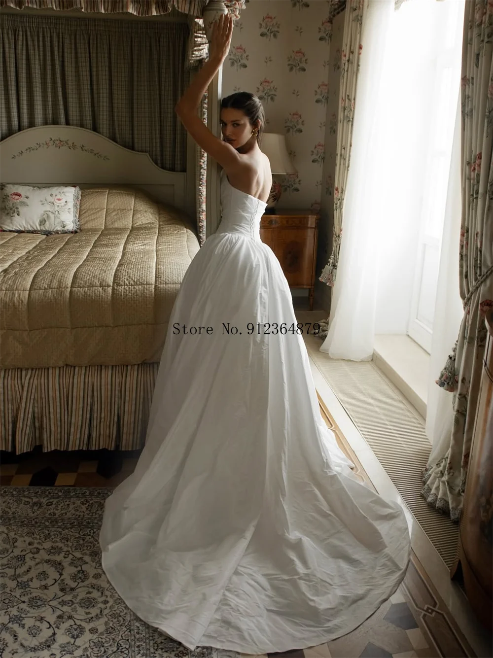 ชุดแต่งงานแบบสั่งตัด ผ้าซาติน สายเดี่ยว คอวี กระโปรงจีบ  ชุดเจ้าสาวหรูหรา  ชุดแต่งงานสำหรับงานแต่งงาน