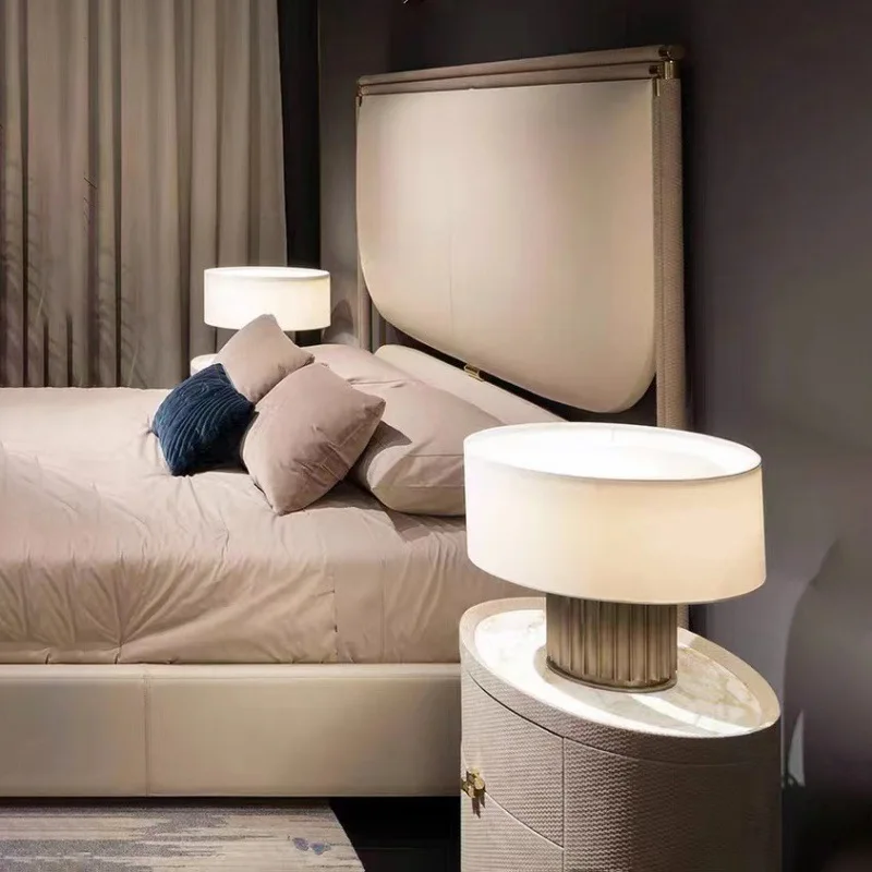 Postmodern simple living room table lamp designer new Chinese creative model room hotel bedroom