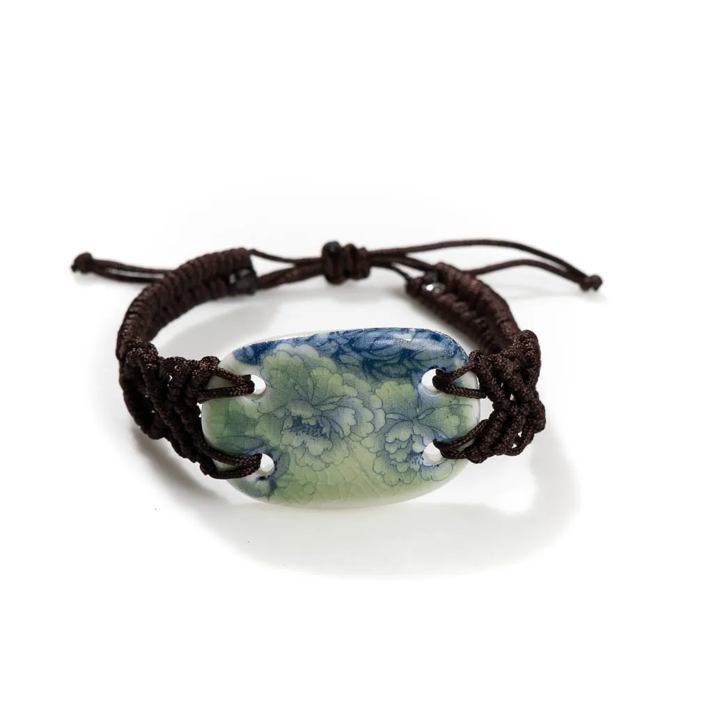 Vintage Chinese Blue and White Porcelain Adjustable Hand Bracelet with Beautiful Pattern gift for women H921