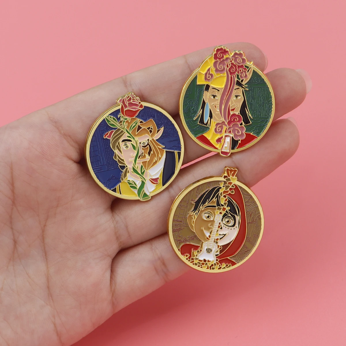 الأشرار مضحك دبوس المينا ، بروش فيلم أنيمي ، دبابيس طية صدر ، شارة على ظهره ، اكسسوارات الملابس ، هدايا المجوهرات الأزياء