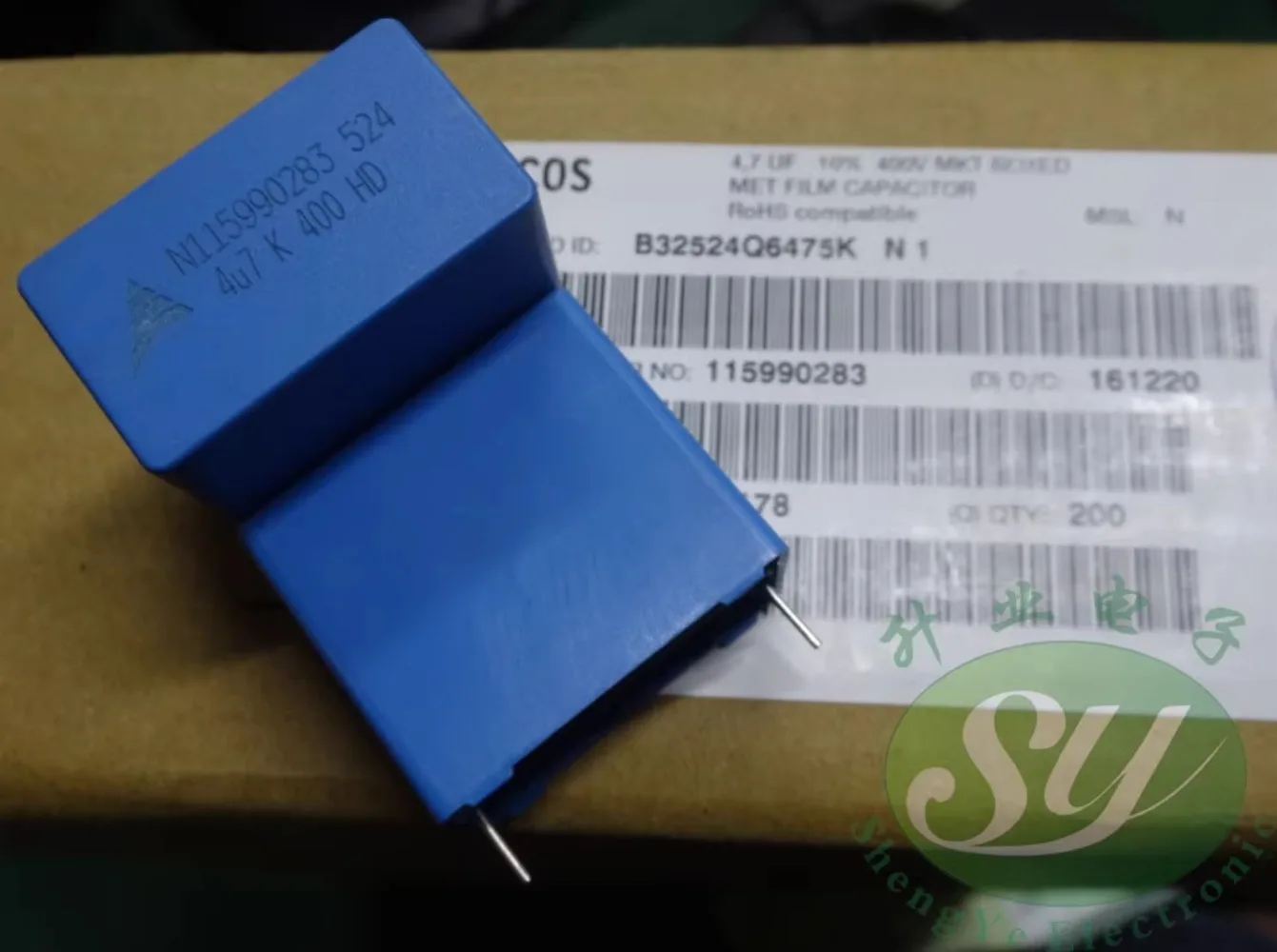 

EPCOS MKT 4.7uf/400v 4u7 475 New 28MM film capacitor B32524Q6475K