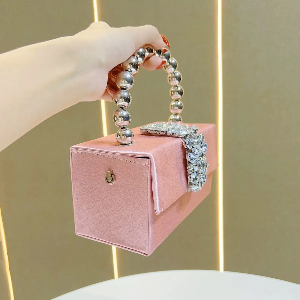 Sparkling Rhinestone Pearl Box Bag Women’s Satin Square Clutch Elegant Handheld Crossbody Purse Fashion Dolly Shoulder Handbag