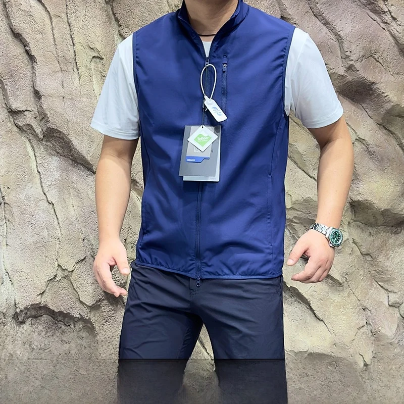 

Leavo Johnson High-End Waterproof Casual Vest for Couples Counter Synconized 898 Stand Fit Lightweight Summer Vest