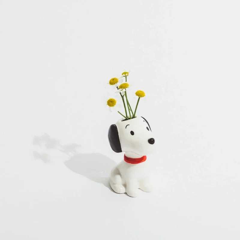 Snoopy vaso de flores personalizado mesa decorações de casamento anime escola crianças caneta titular papelaria escova de dentes titular ornamentos
