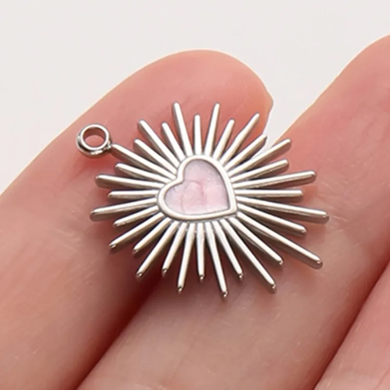 2 Stück Perlmuttrosa/Hot Pink Emaille-Anhänger mit heiligem Herz für Schmuckherstellung, Flammen-Liebes-Anhänger, handgefertigte Halskette, Geschenk – Detail 18