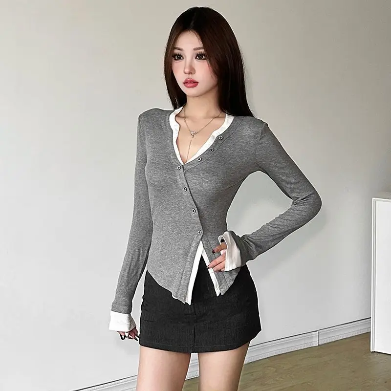 Korean Chic Fake Two Piece Patchwork Tshirts Office Lady All-match Single Breasted V-neck Tee Y2k Aesthetic Casual Elegant Tee