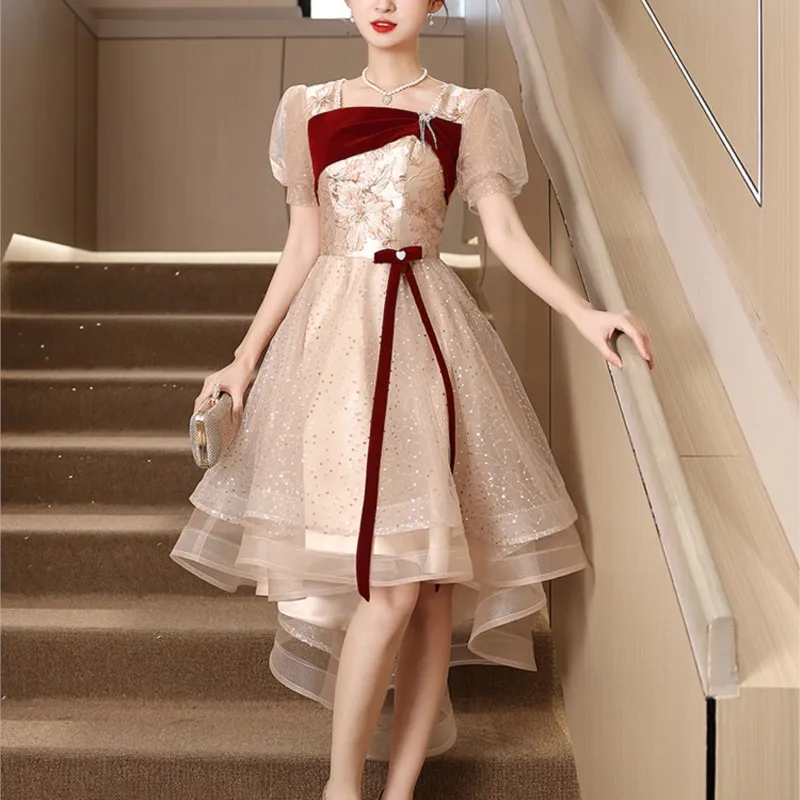 نخب فستان الموضة الأحمر الأنيق الجديد