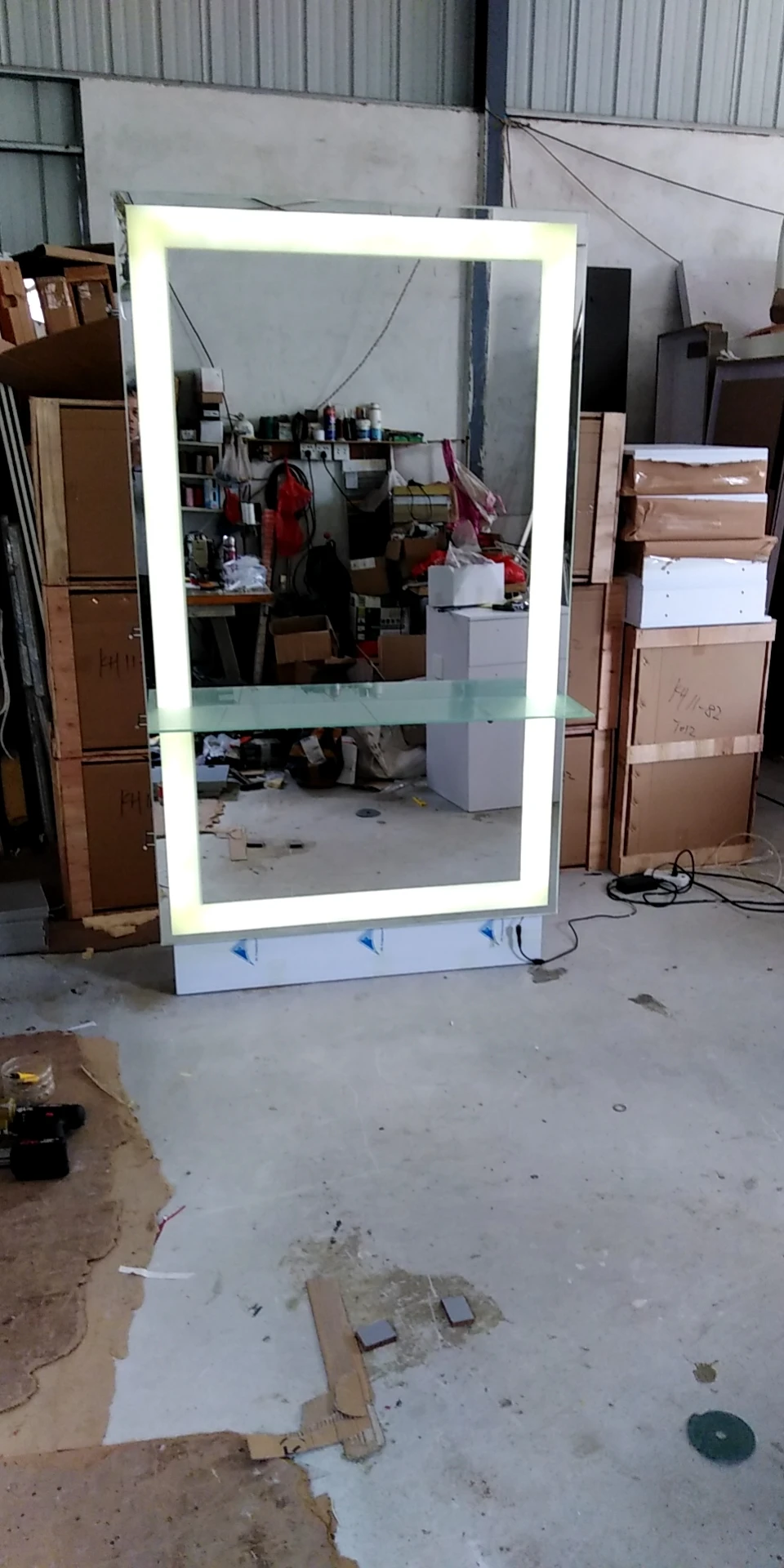 2021 Specchi per lo styling del parrucchiere di vendita calda super enorme Specchi per stazione di barbiere Specchio per barbiere