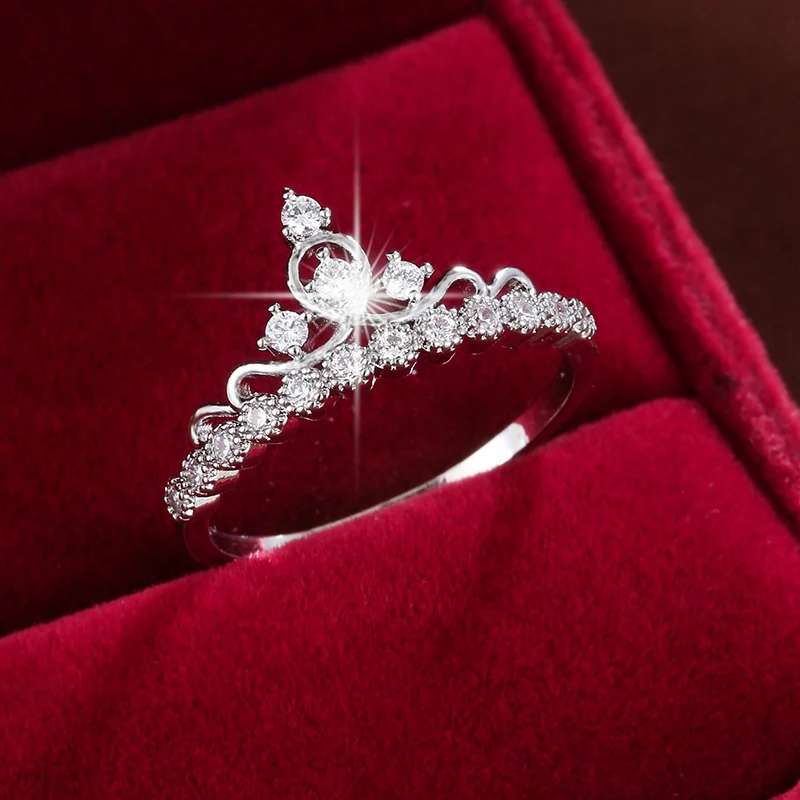 Elegant Female Stylish Crown Design Ring Trendy Synthetic Zirconia Women's Ring view 2