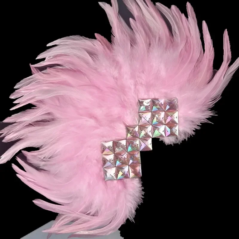 Handmade Customizable Feather Brooches Corsage for Stage Performers and Emcees Costume Accessories Brooches for Women