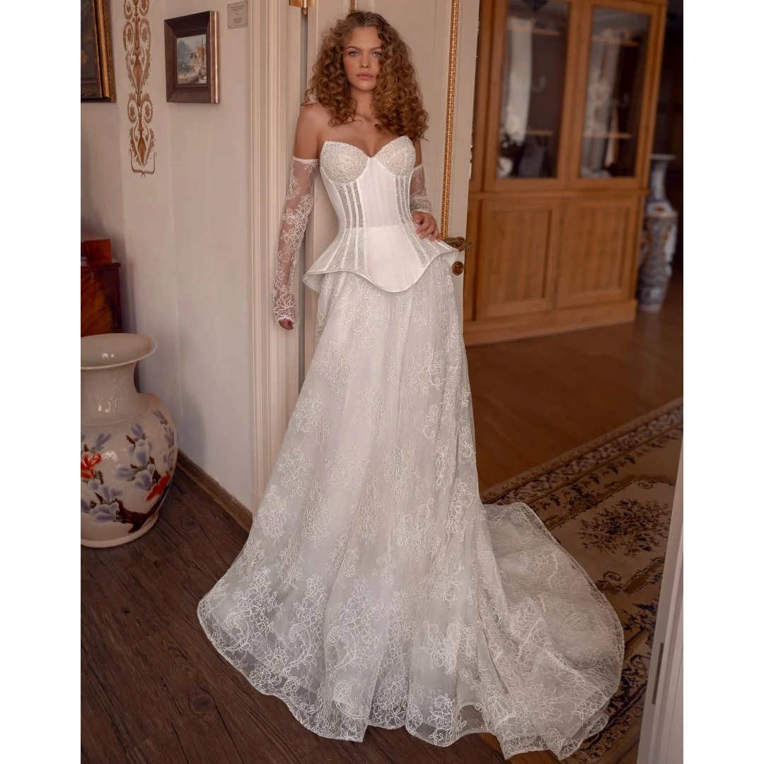 

Lace Corset Wedding Dresses Peplum Detail Sheer Lace Gloves Elegant Bridal Gown Modest Engagement Party Dress Customized