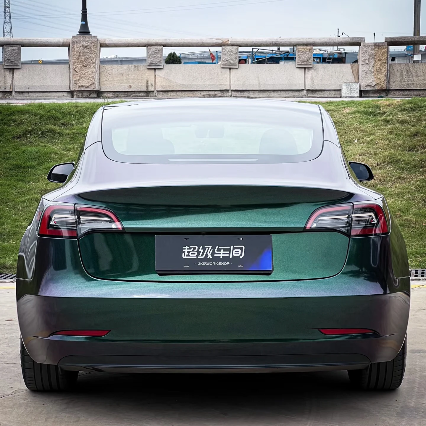 PET بريق الحرباء التفاف سيارة التفاف الألوان سقف السيارة الفينيل الأرجواني الأخضر التفاف لامع