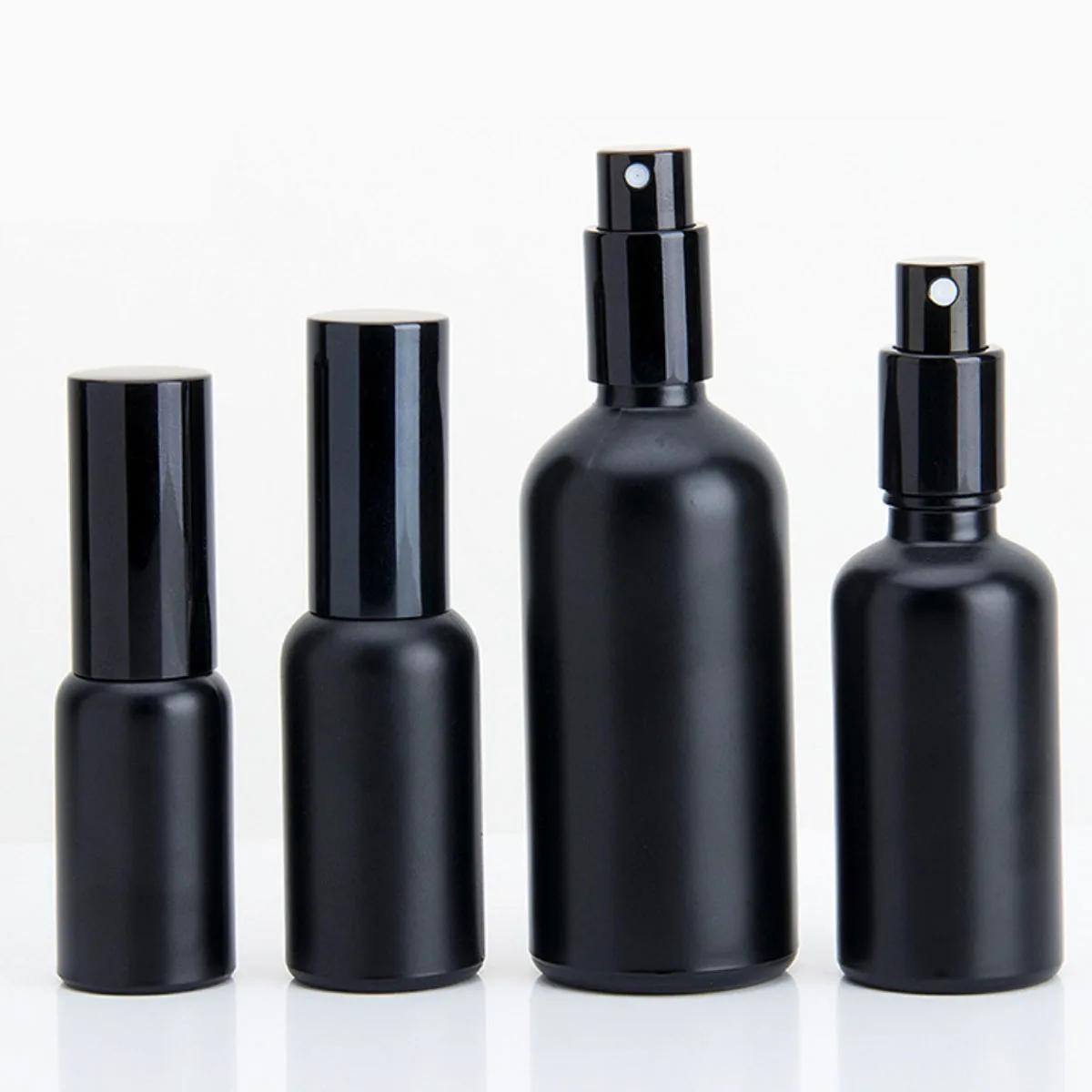 15ml 30ml 100ml Essential Oil Spray Bottle Black Fine Mist Perfume Atomizer Refillable Glass Bottles Empty bottle shampoo Bulk