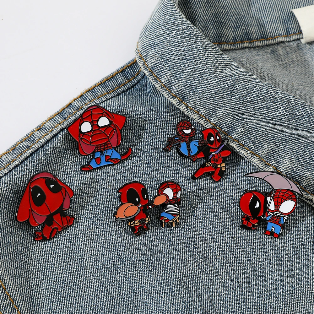 5 Pcs Action movies Spider-Man Brooch Creative Spider-Man Enamel Pin Metal Emblem Jewelry Backpack Clothing Accessories