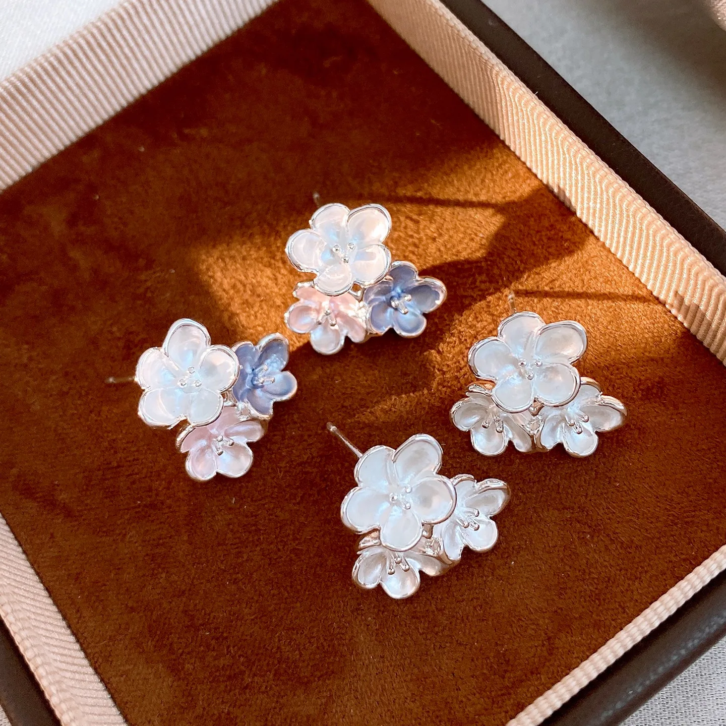 Beautiful Flower Stud Earrings Spring Summer Fashion Charming Well Finished Jewelry Earings